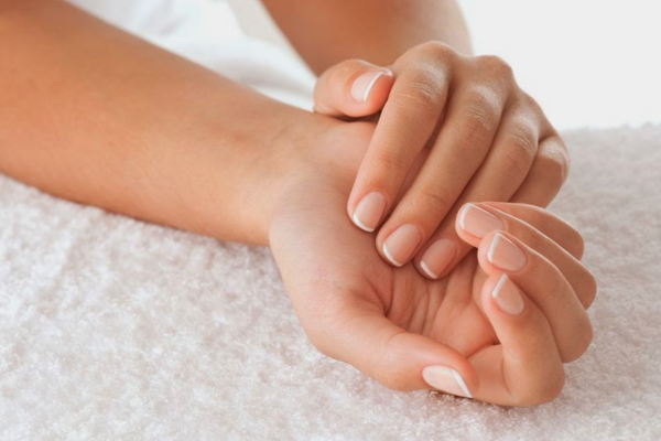 15+ Cách Dưỡng Da Tay Không Bị Nhăn Nheo Hiệu Quả