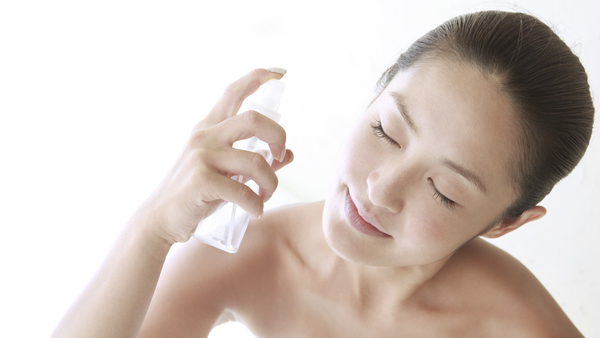 cấp ẩm cho da mặt