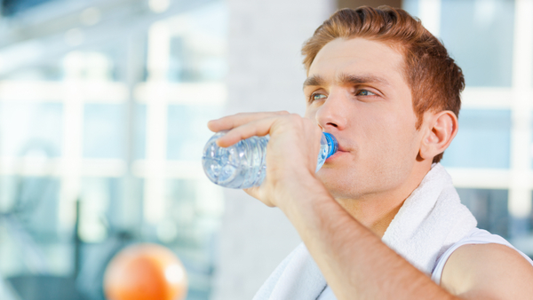 70% trọng nước cơ thể của chúng ta là nước