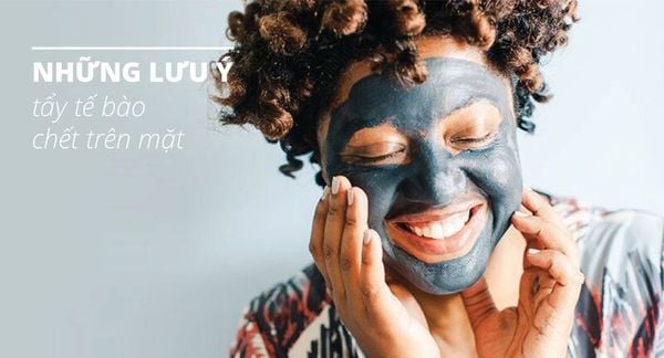 Nên tham khảo hướng dẫn sử dụng trước khi dùng tẩy tế bào da chết