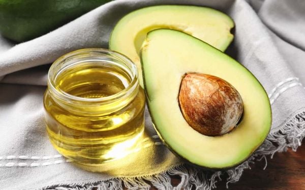 cách phục hồi tóc hư tổn tại nhà