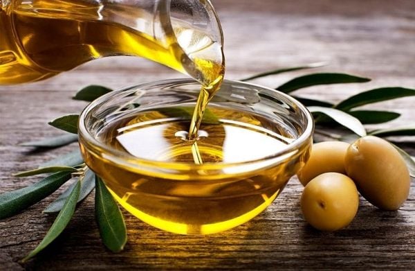 cách phục hồi tóc hư tổn tại nhà