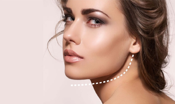 Đừng bỏ quên cổ và đường viền hàm