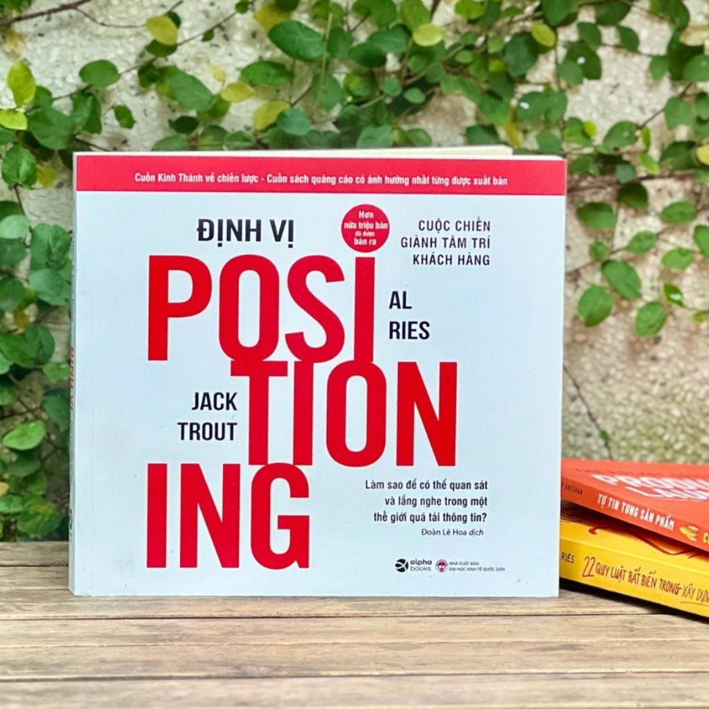 Jack Ries Review Sách Định Vị - Cuộc Chiến Giành Tâm Trí Khách Hàng – Bến Nghé Books