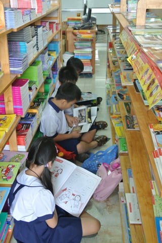 Cách phân biệt sách thật, sách giả