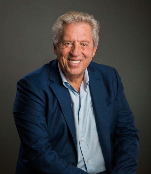 John C. Maxwell: Chuyên Gia Hàng Đầu Thế Giới Về Nghệ Thuật Lãnh Đạo – Bến  Nghé Books
