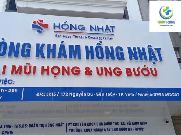 Hình ảnh biển hiệu bên ngoài của phòng khám Hồng Nhật