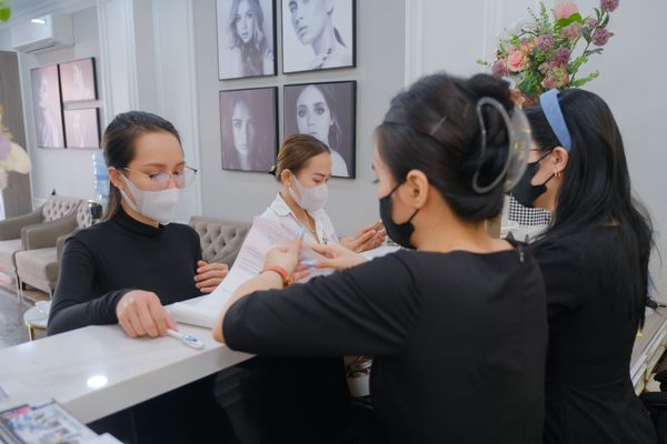 Khám phá top 5 spa làm hồng nhũ hoa uy tín và chất lượng nhất . Tìm hiểu các công nghệ hiện đại, an toàn và chọn lựa địa chỉ đáng tin cậy giúp bạn lấy lại vẻ tự tin, quyến rũ.