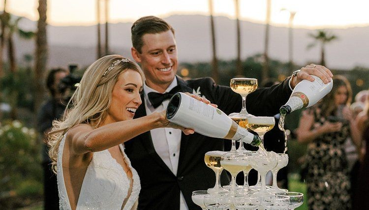 CHOOSING SPARKLING WINES FOR YOUR WEDDING