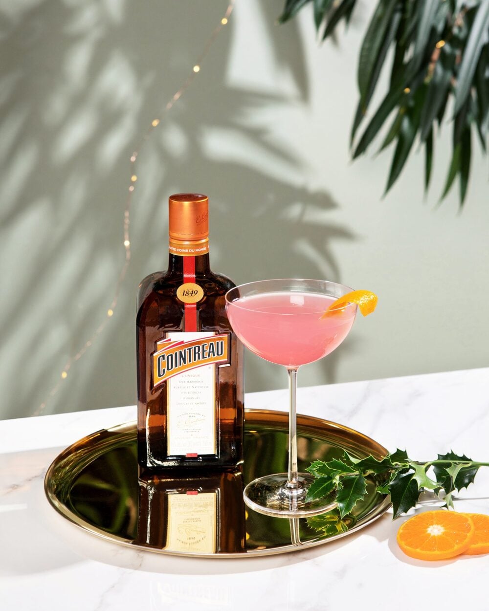 Cointreau – lý tưởng cho việc thưởng thức trực tiếp và pha chế cocktail