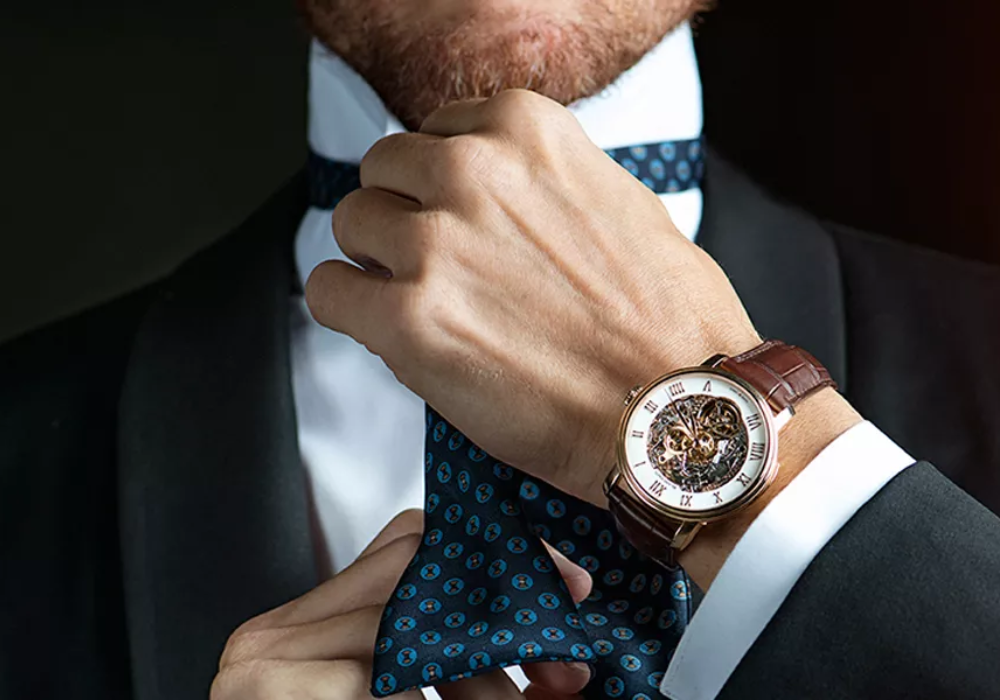 Đồng hồ nam dây da cao cấp – quà tặng bạn thân phong cách, lịch lãm.