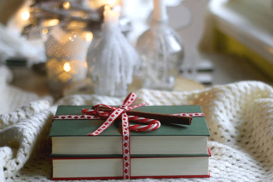 sách làm quà tặng tân gia