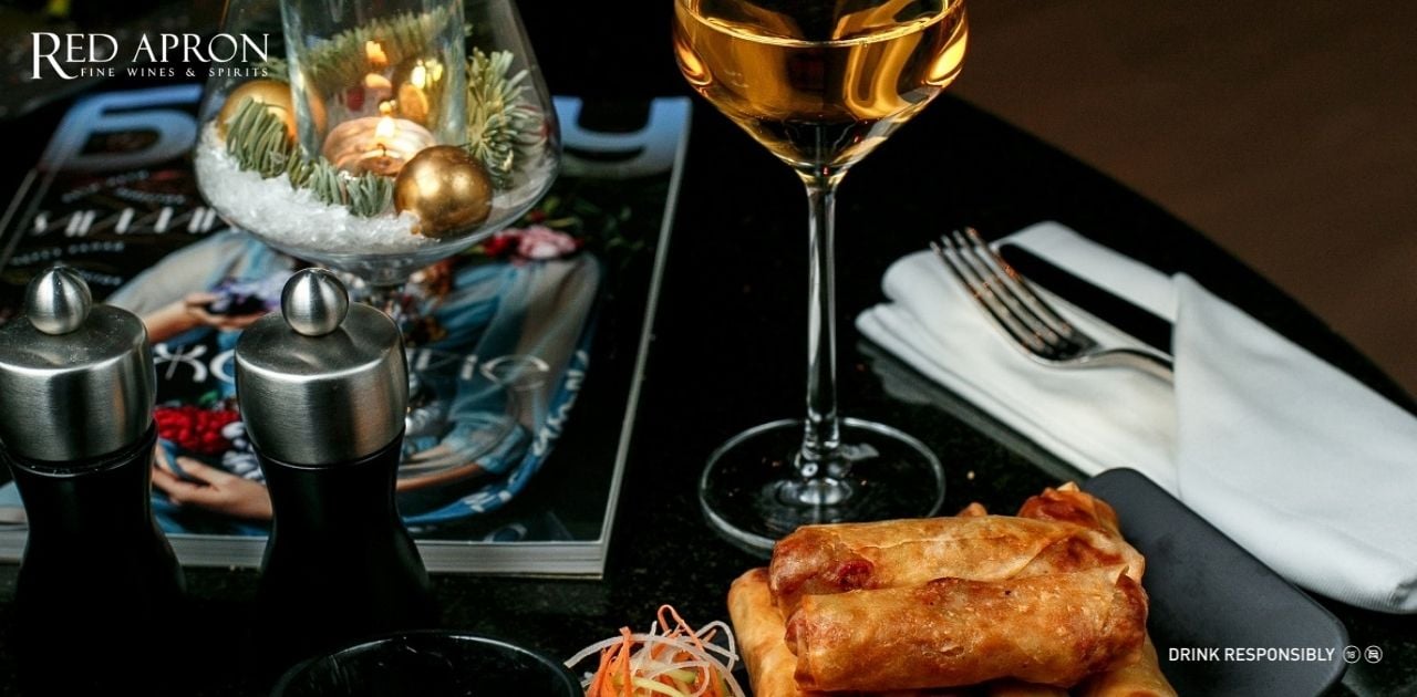 Rượu vang bịch kết hợp với món Việt như thịt nướng, hải sản, gỏi