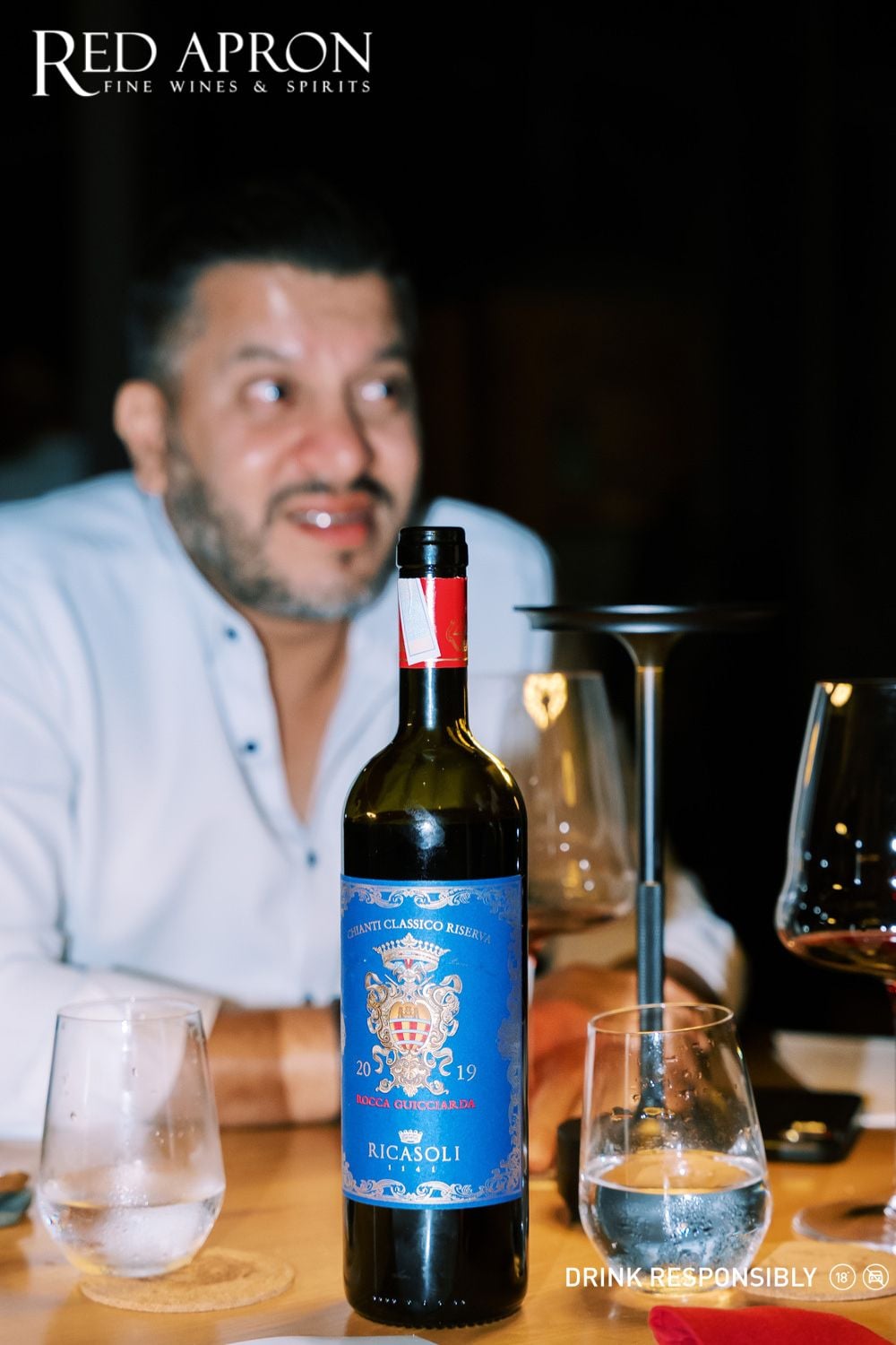 Rượu vang Sangiovese Ricasoli Rocca Guicciarda Chianti Classico Riserva DOCG, phong cách cao cấp Tuscany.