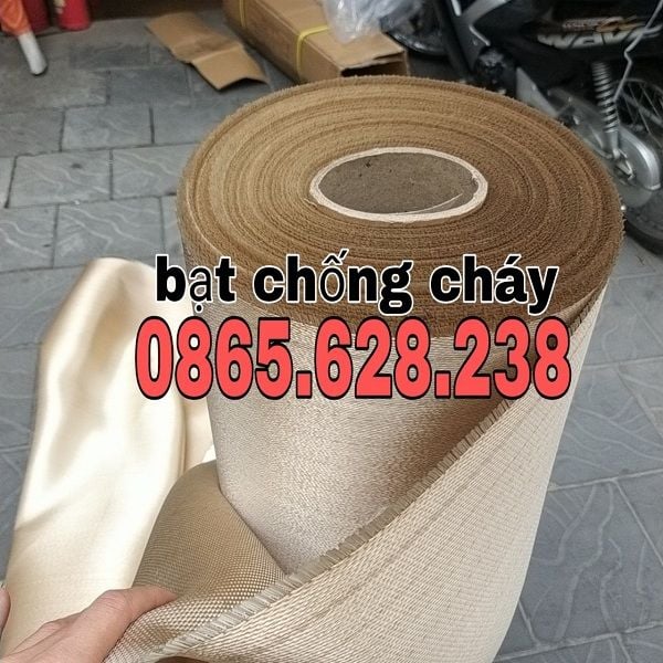 bat-chong-chay-vai-chong-chay-soi-thuy-tinh_208476b8899c42f8bf5e02d4c187a816_grande.jpg