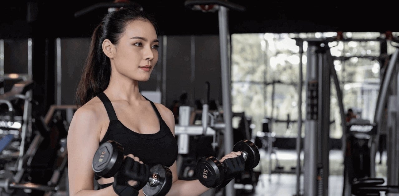 CHỌN ĐỒ TẬP GYM NỮ ĐÚNG CÁCH CHO NGƯỜI MỚI