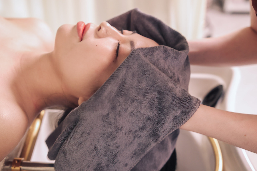 Đẩy lùi lão hóa nhờ gội đầu dưỡng sinh thảo dược