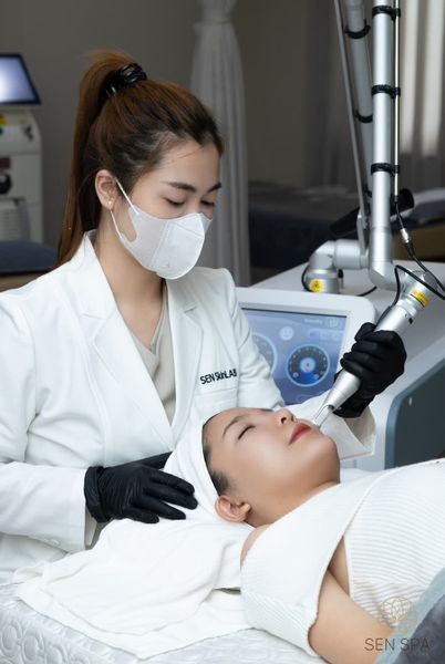 Chăm sóc da sau laser