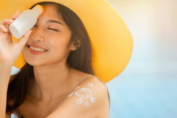 Các bước dưỡng da ban ngày