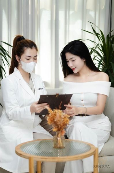 Trị mụn ở Long Biên