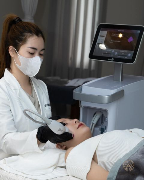 Trị mụn ở Long Biên