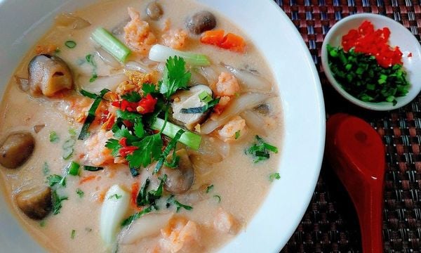 Hướng dẫn nấu bánh canh tôm thịt nước cốt dừa thơm béo