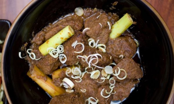 Cách nấu bò hầm sả thịt mềm ngon đậm vị, cực hao cơm