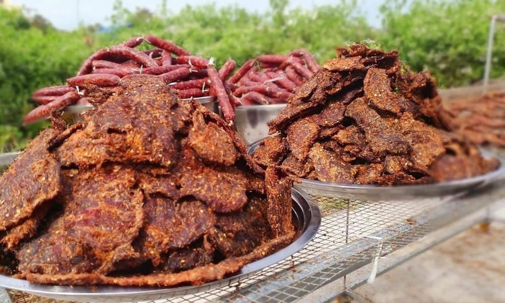 Cách làm bò một nắng chuẩn vị Tây Nguyên thơm ngon đậm đà