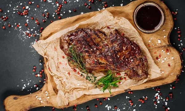 3 cách làm bò nướng sa tế cay thơm ngon như nhà hàng