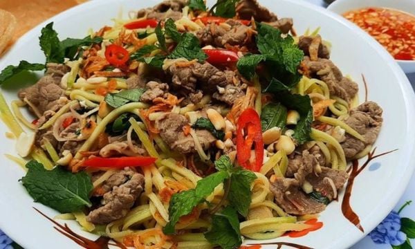 Cách làm gỏi bò xoài xanh chua cay, kích thích vị giác