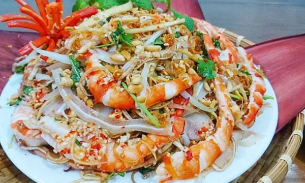 Cách làm gỏi mít non tôm thịt đậm đà hương vị miền Trung