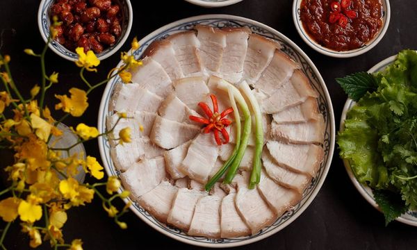 Hướng dẫn cách làm mắm chua thịt luộc thơm ngon, trọn vị