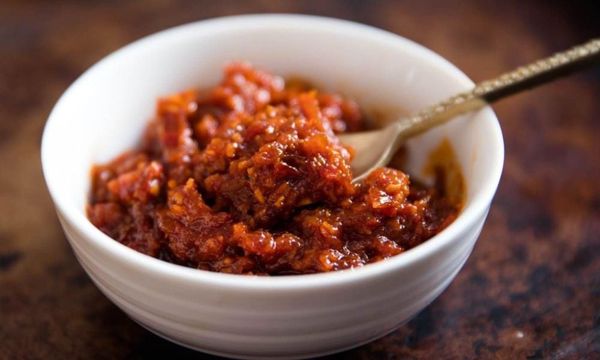 Cách làm sốt sambal cay nồng kiểu Indonesia tại nhà