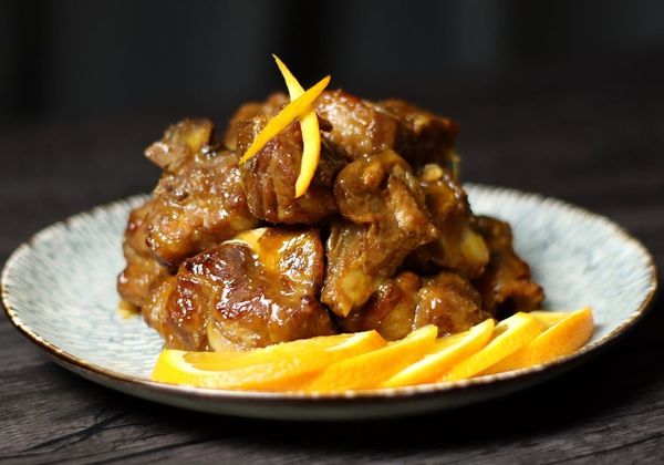 Hướng dẫn làm sườn sốt cam chua ngọt, ăn cực hao cơm