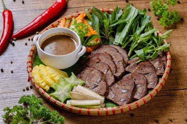 Cách luộc bắp bò giữ trọn vị ngọt ngon mà không dai