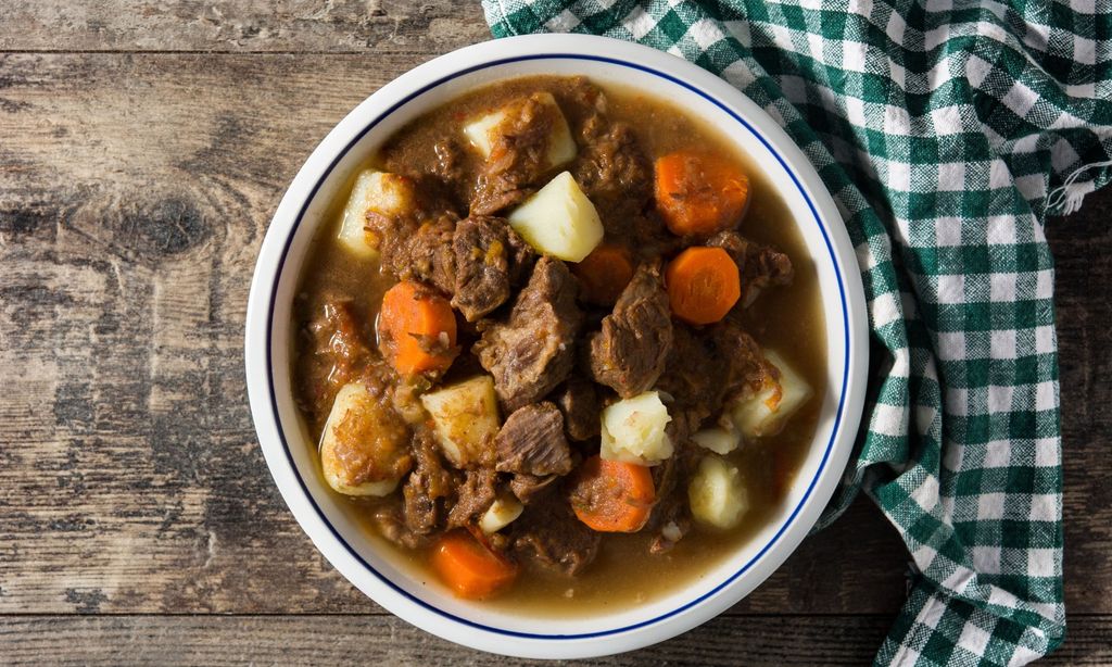 Tổng hợp 13 cách nấu bò hầm ngon mềm, nước dùng đậm đà