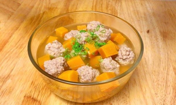 2 Cách nấu canh bí đỏ thịt băm bổ dưỡng cho cả nhà