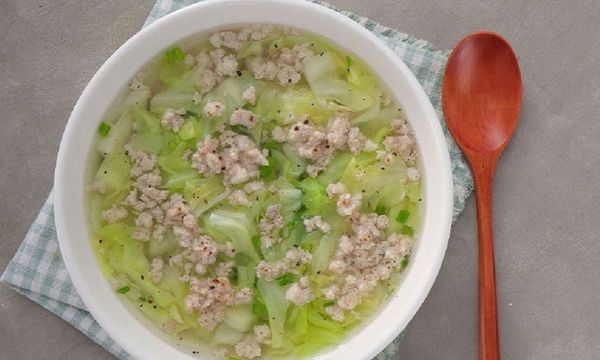 Cách nấu canh bắp cải thịt bằm ngọt nước, đơn giản tại nhà