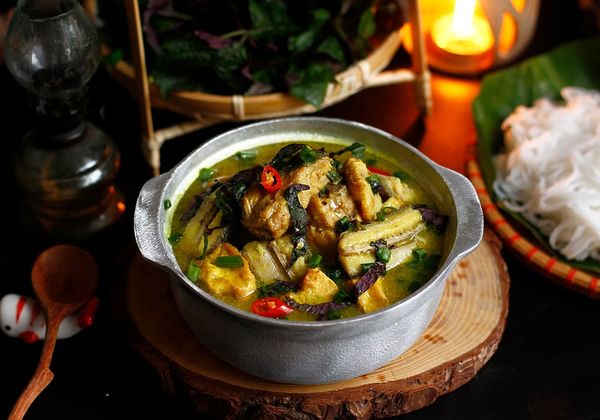 Cách nấu canh chuối xanh với sườn cá lóc và tôm lạ miệng