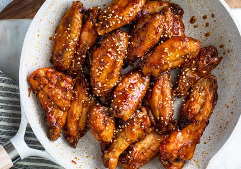 2 cách làm cánh gà chiên mật ong và chiên coca lạ miệng