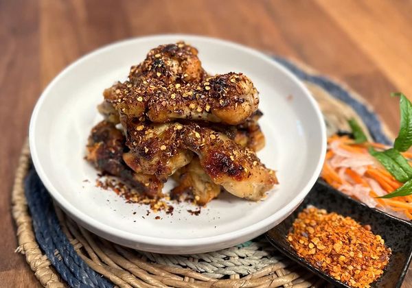 Cách làm cánh gà nướng muối ớt cay tê đánh thức mọi giác quan