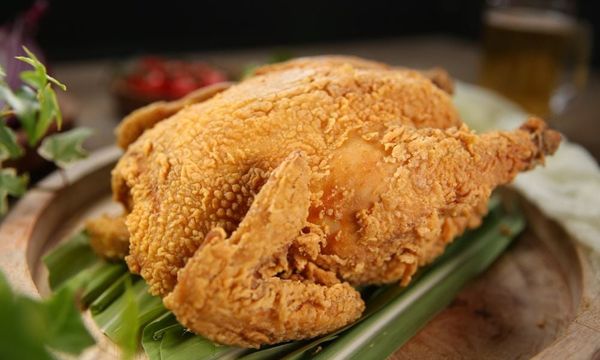 3 cách làm gà chiên nguyên con thơm ngon, dễ làm tại nhà