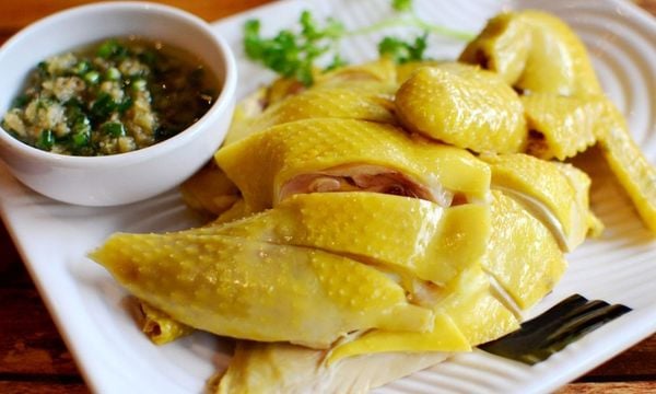 Hướng dẫn làm gà hấp bia đậm đà, thịt mềm ngon, cực dễ