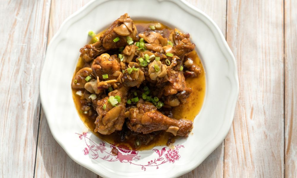 Cách làm gà kho tiêu cay thơm, thịt mềm ngon, cực hấp dẫn