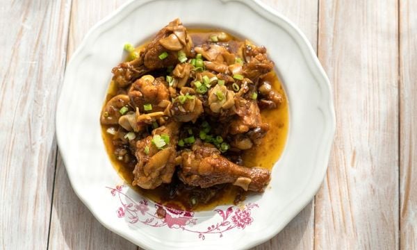 Cách làm gà kho tiêu cay thơm, thịt mềm ngon, cực hấp dẫn