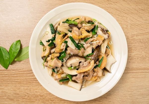 3 Cách làm gà xào nấm thanh ngọt dễ ăn hợp khẩu vị cả nhà