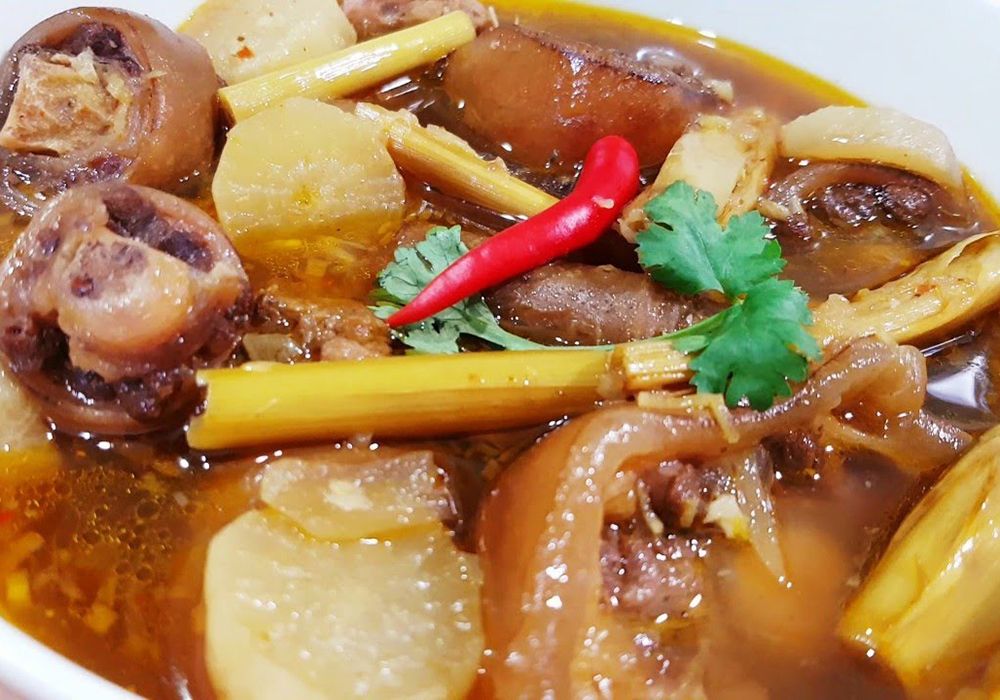 Tự làm gân bò hầm sả thơm nức mềm ngọt chuẩn vị khó quên