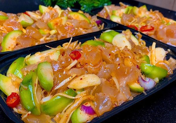 Cách làm gân bò sốt Thái cay chua mặn ngọt đúng chuẩn