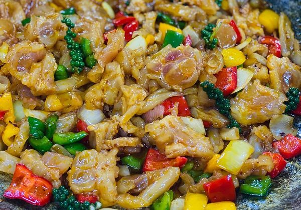 Công thức làm gân bò xào sa tế cay giòn đậm đà cực ngon