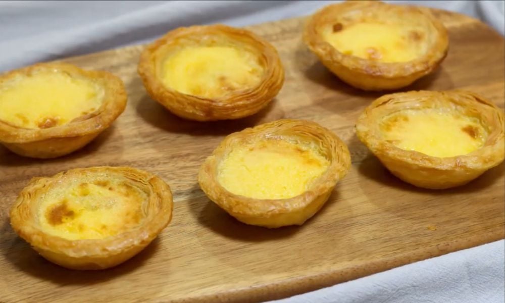 Làm bánh tart trứng bằng nồi chiên không dầu thơm bổ